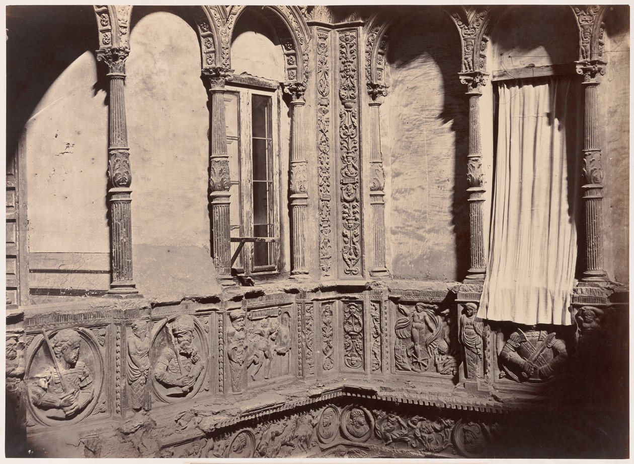 Zaragoza, gårdspladsen til huset kendt under navnet på spædbørnene, 1860. af Charles Clifford