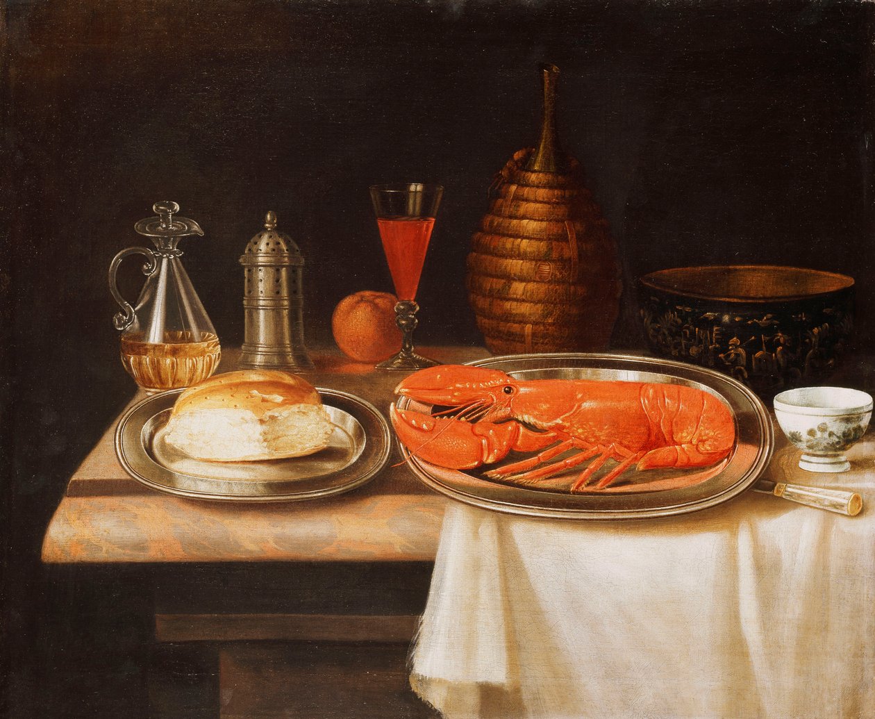 Et Stilleben; med en hummer og brød på salvere, en karaf vin og andre genstande på en delvist draperet marmorkant, af Charles Collins