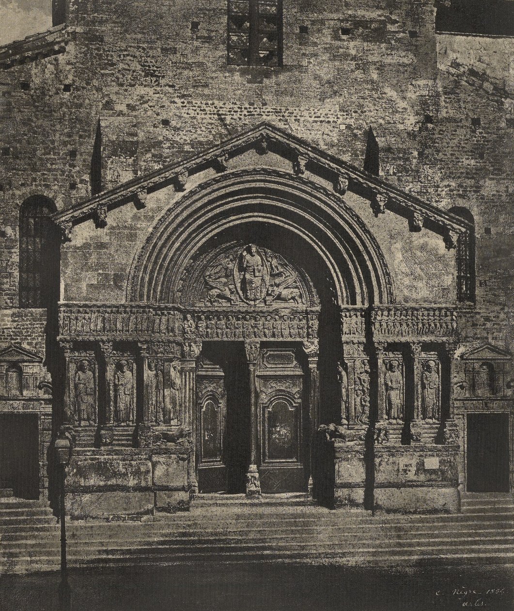 Portalen til Saint-Trophime i Arles af Charles Nègre