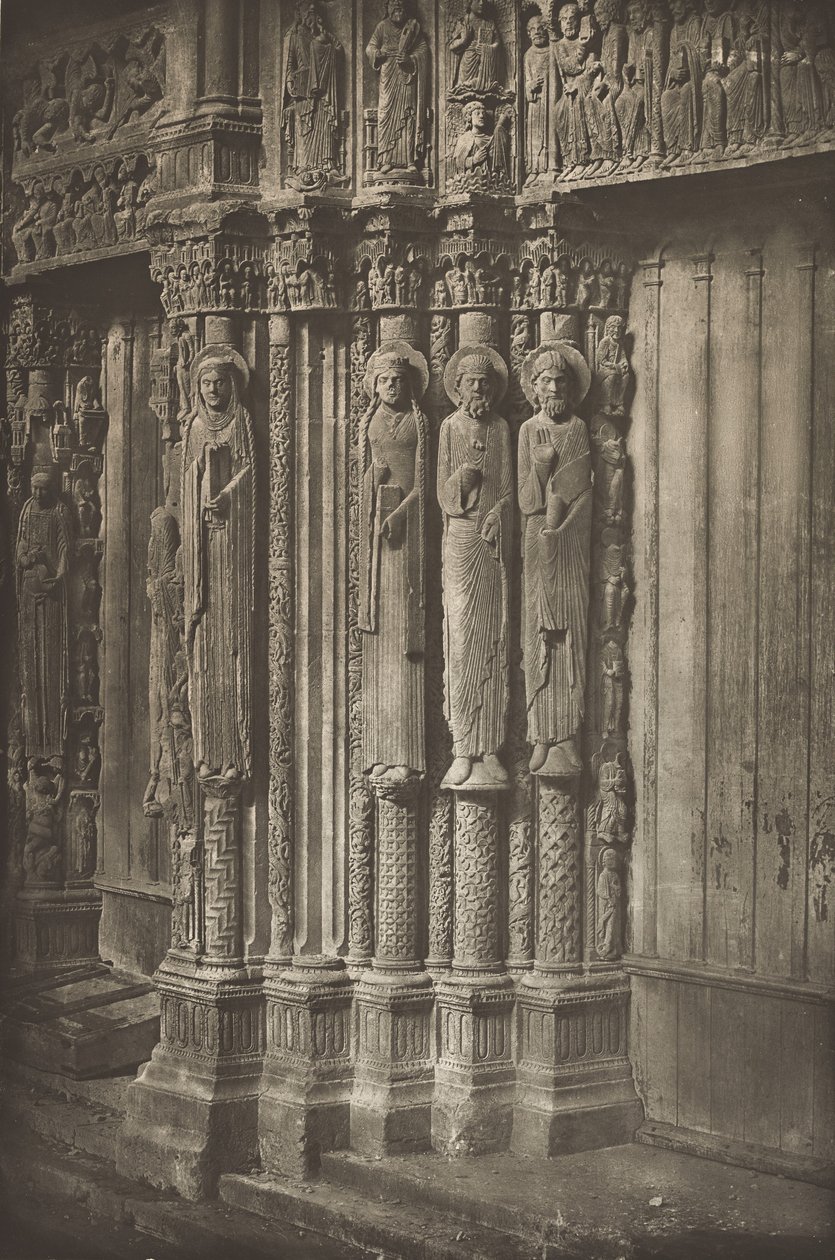 Chartres katedral. Højre dør til den kongelige portal, vestsiden, XII århundrede af Charles Nègre