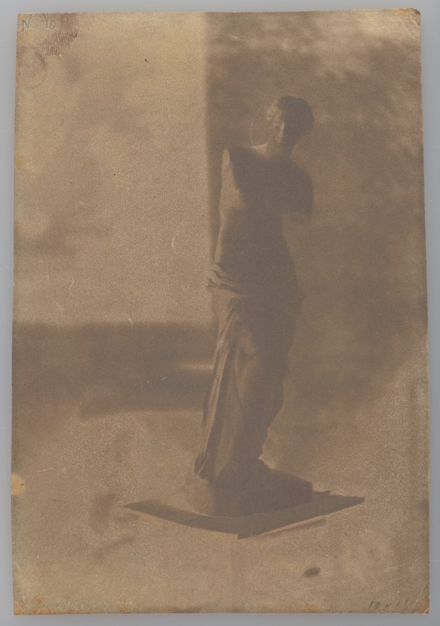 [Gipsafstøbning af Venus fra Milo]. af Charles Nègre
