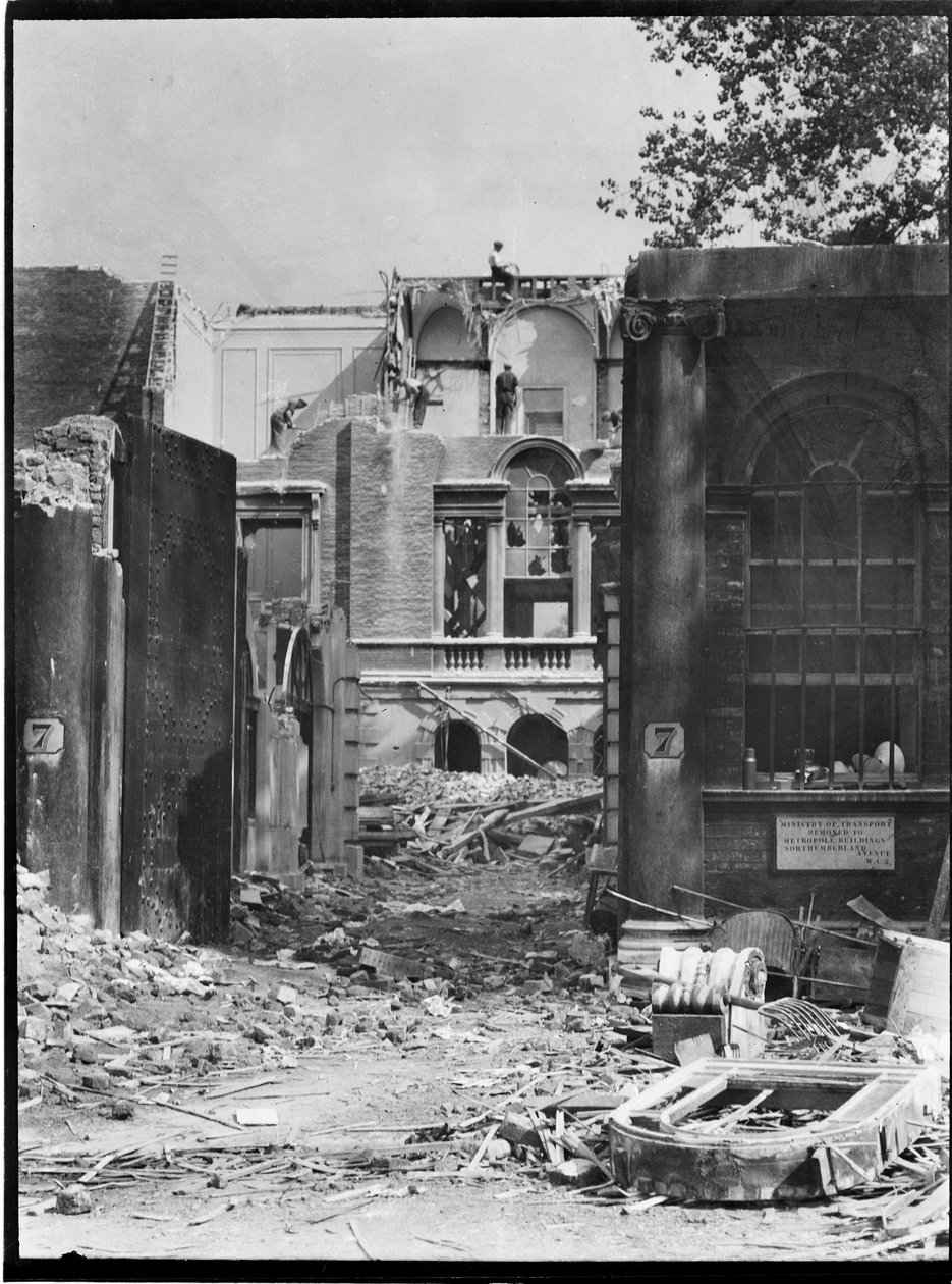Pembroke House, Whitehall Gardens, Whitehall, City of Westminster, GLA, slutningen af 1930
