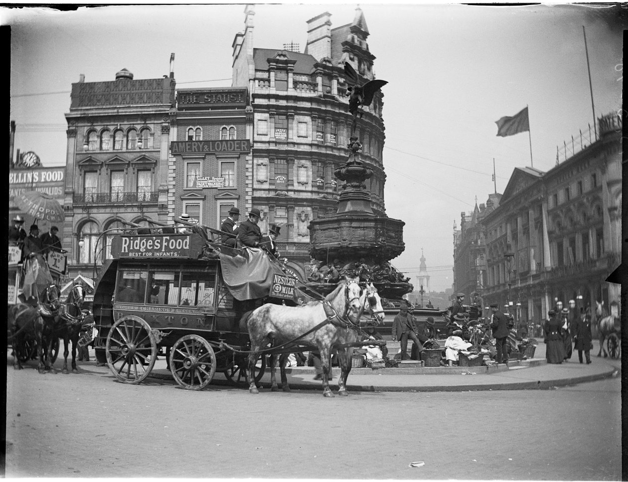 Shaftesbury Memorial Fountain, Piccadilly Circus, City of Westminster, London, 1895-1905. af Charles William Prickett