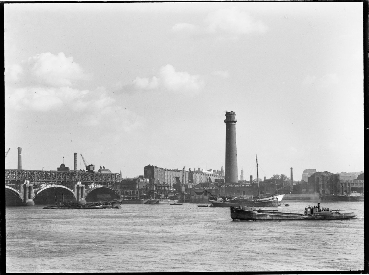 Shot Tower and Lead Works, Belvedere Road, Lambeth, Greater London Authority, 1936. af Charles William Prickett