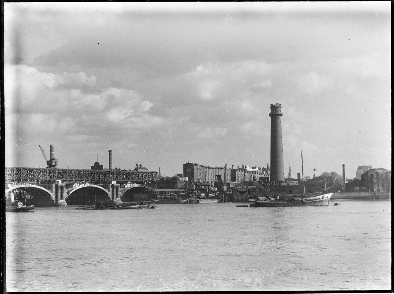 Shot Tower and Lead Works, Belvedere Road, Lambeth, Greater London Authority, 1936. af Charles William Prickett