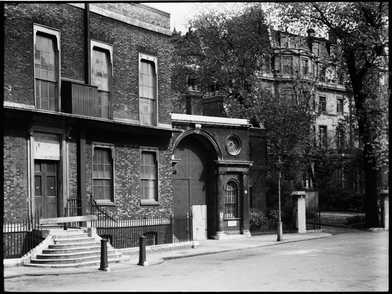 Whitehall Gardens, Whitehall, City of Westminster, Greater London Authority, 1930