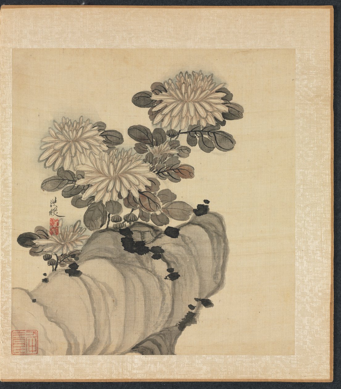 Malerier efter antikke mestre: Krysantemum og klippe, 1598-1652. af Chen Hongshou