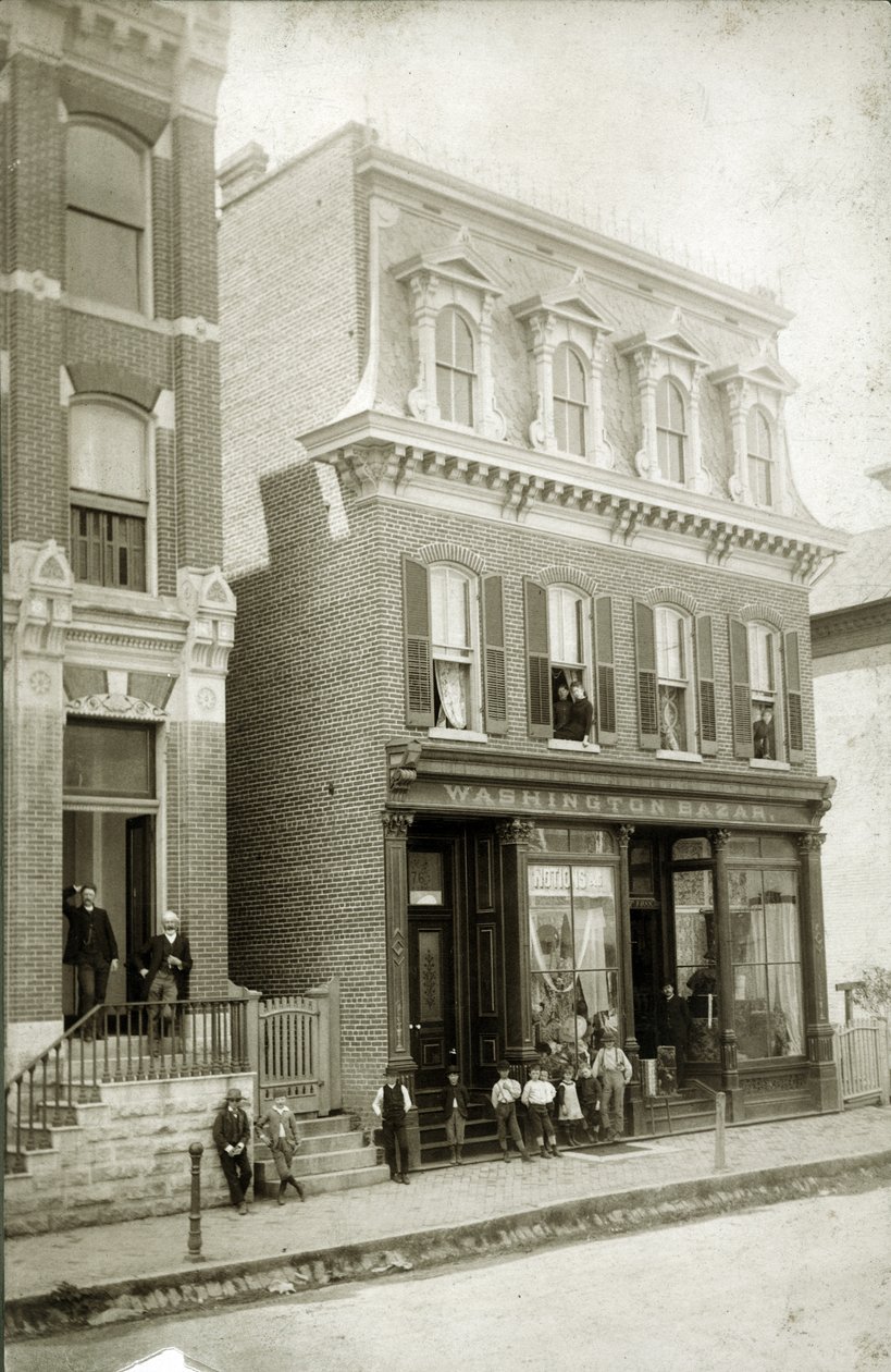 Washington Bazaar og indgang til bankbygning. Hovedgade af Chicago Steffens
