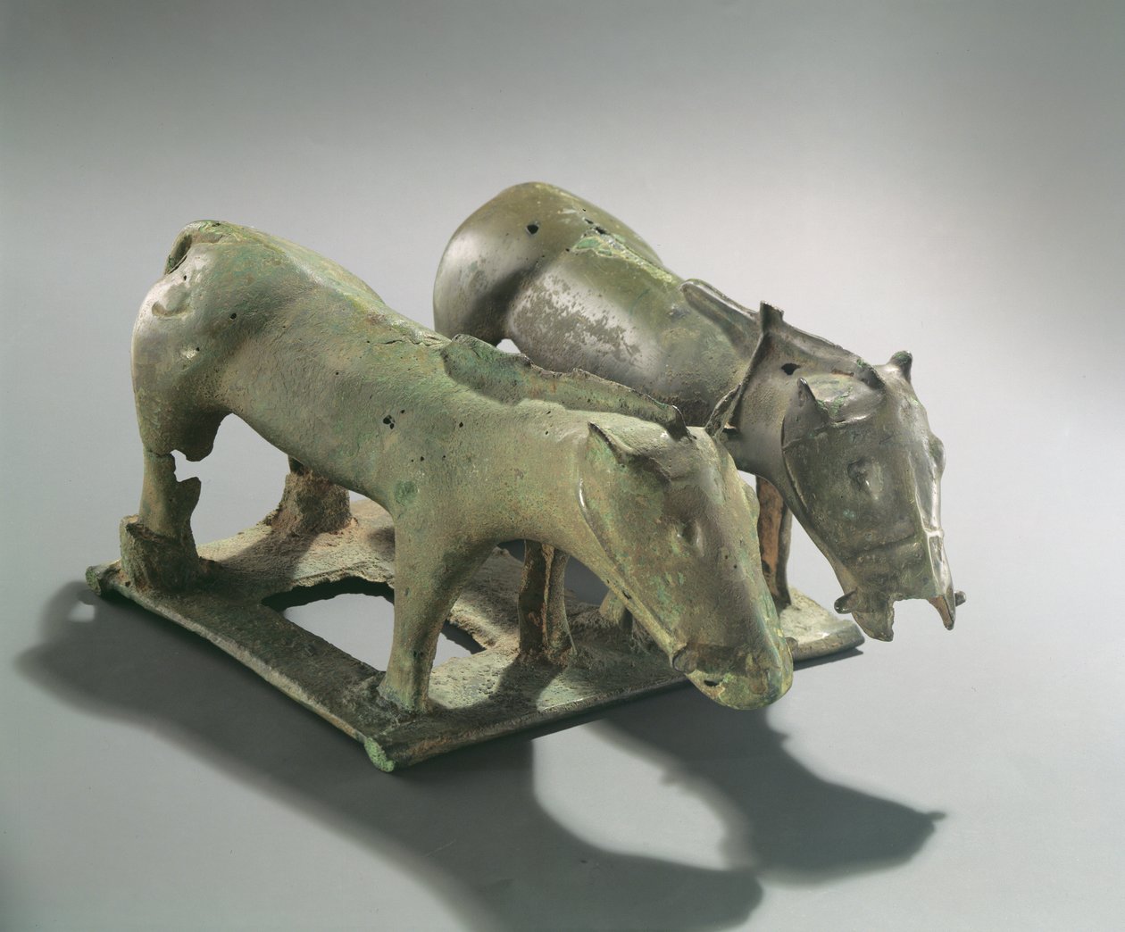 Ordos Nomads (bronze) af Chinese School