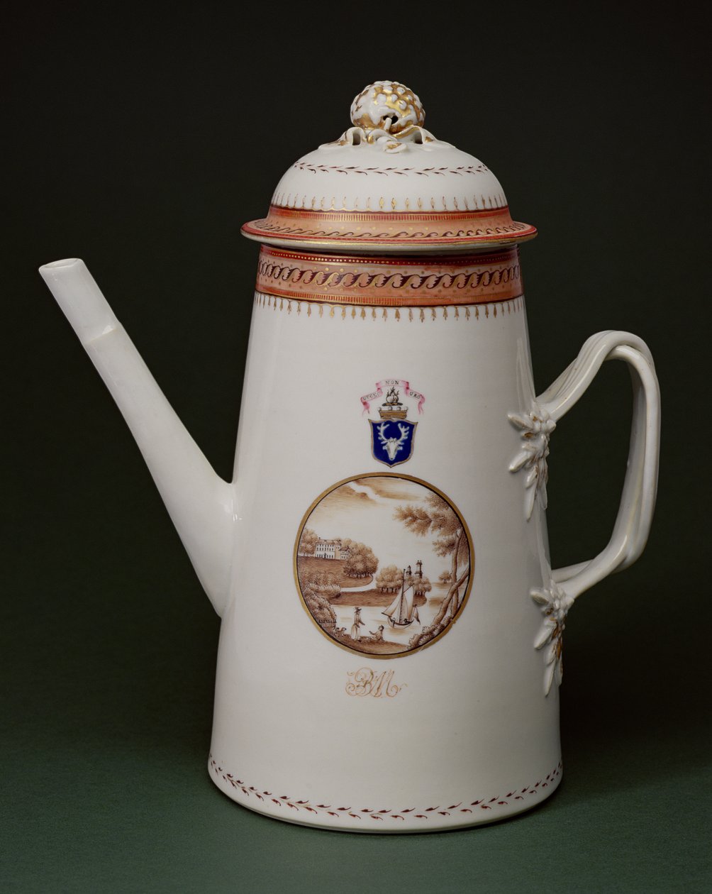 Armorial kaffekande, med Machenzies våben, ca. 1790 (porcelæn) af Chinese School