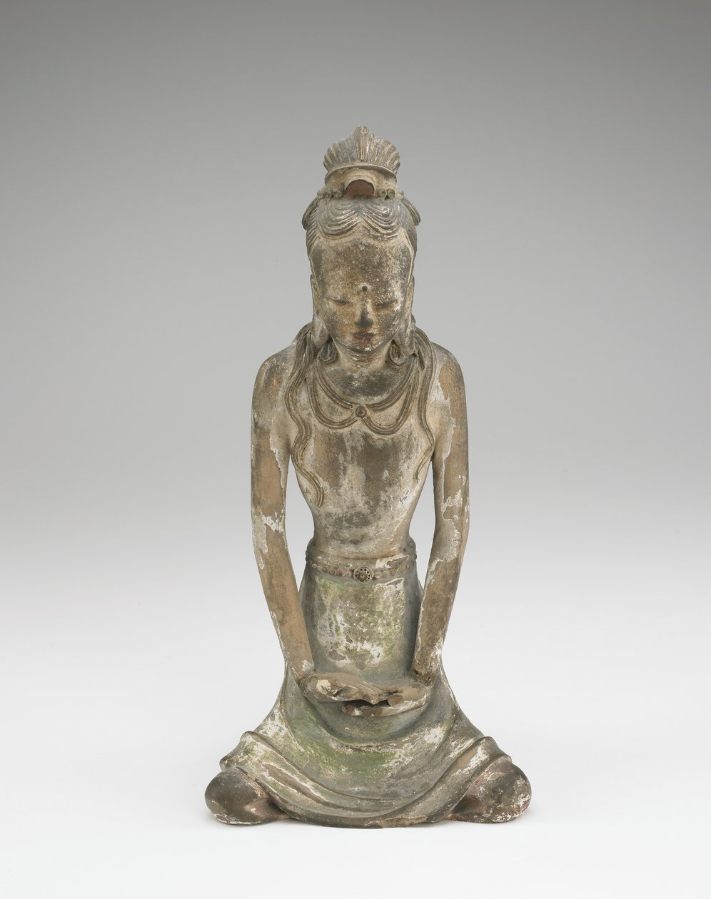 Figur af en Bodhisattva (keramik) af Chinese School