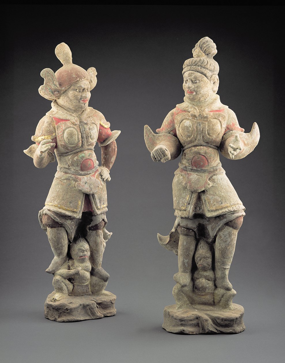 Par Lokapala figurer, Tang-dynastiet (618-907) (lertøj) af Chinese School