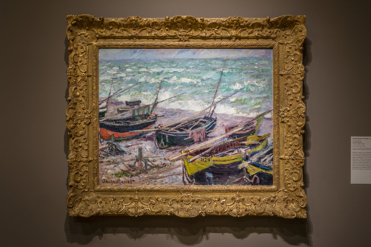 Fiskerbåde ved Étretat af Claude Monet
