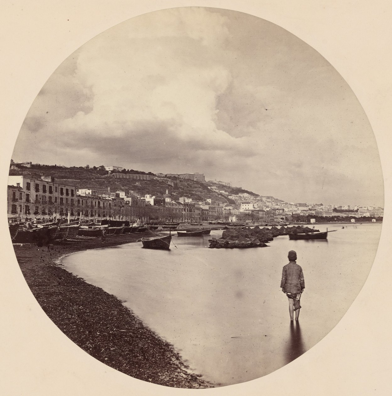Chiaia og St. Elmo fra Mergellina, Napoli,ca. 1863 (foto) af Colonel Stuart Wortley