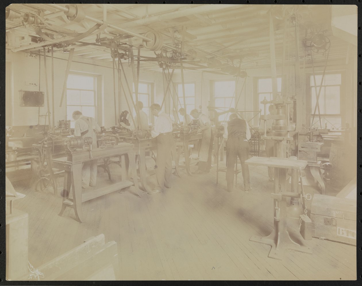 Dressler & Co. Factory, Motion Picture Machines, New York af Company Byron