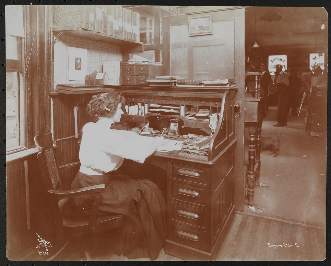 Empire Film Co, New York af Company Byron