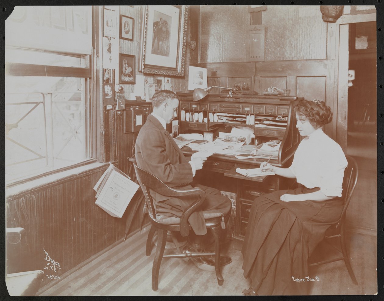 Empire Film Co, New York af Company Byron