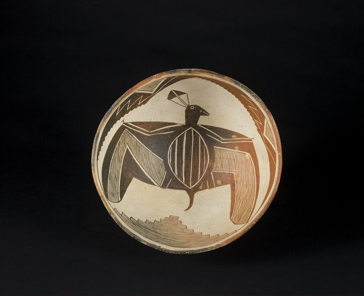 Skål med malede motiver, ca. 1060-1110 (keramik med pigment) af Culture Mimbres
