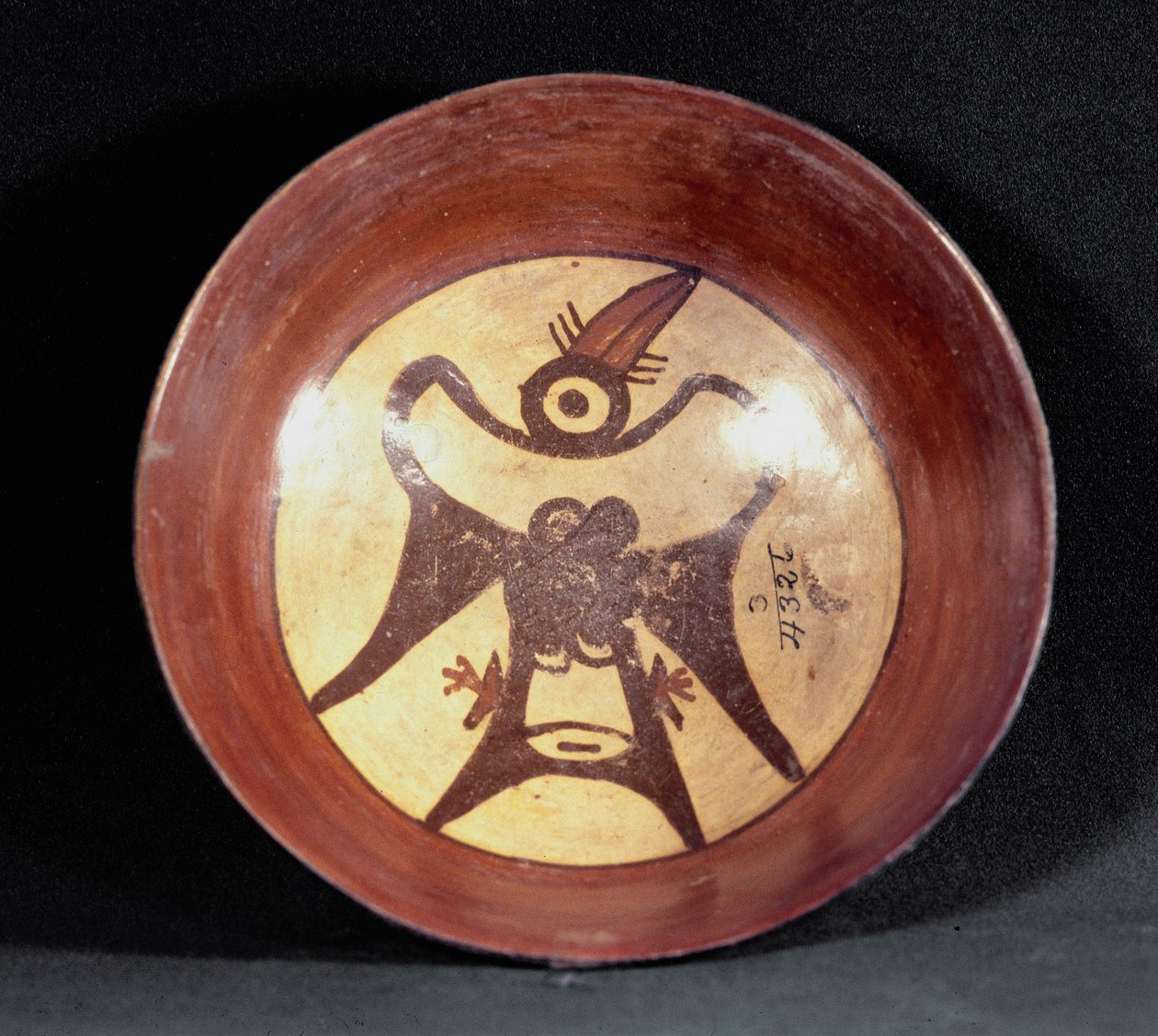 Før colombiansk kunst, Nazca civilisation: krus af terracotta dekoreret af repræsentationen af en fugl. 100 f.Kr.-800 e.Kr. Lima, Nationalmuseet for antropologi og arkæologi, Peru af Culture Nazca