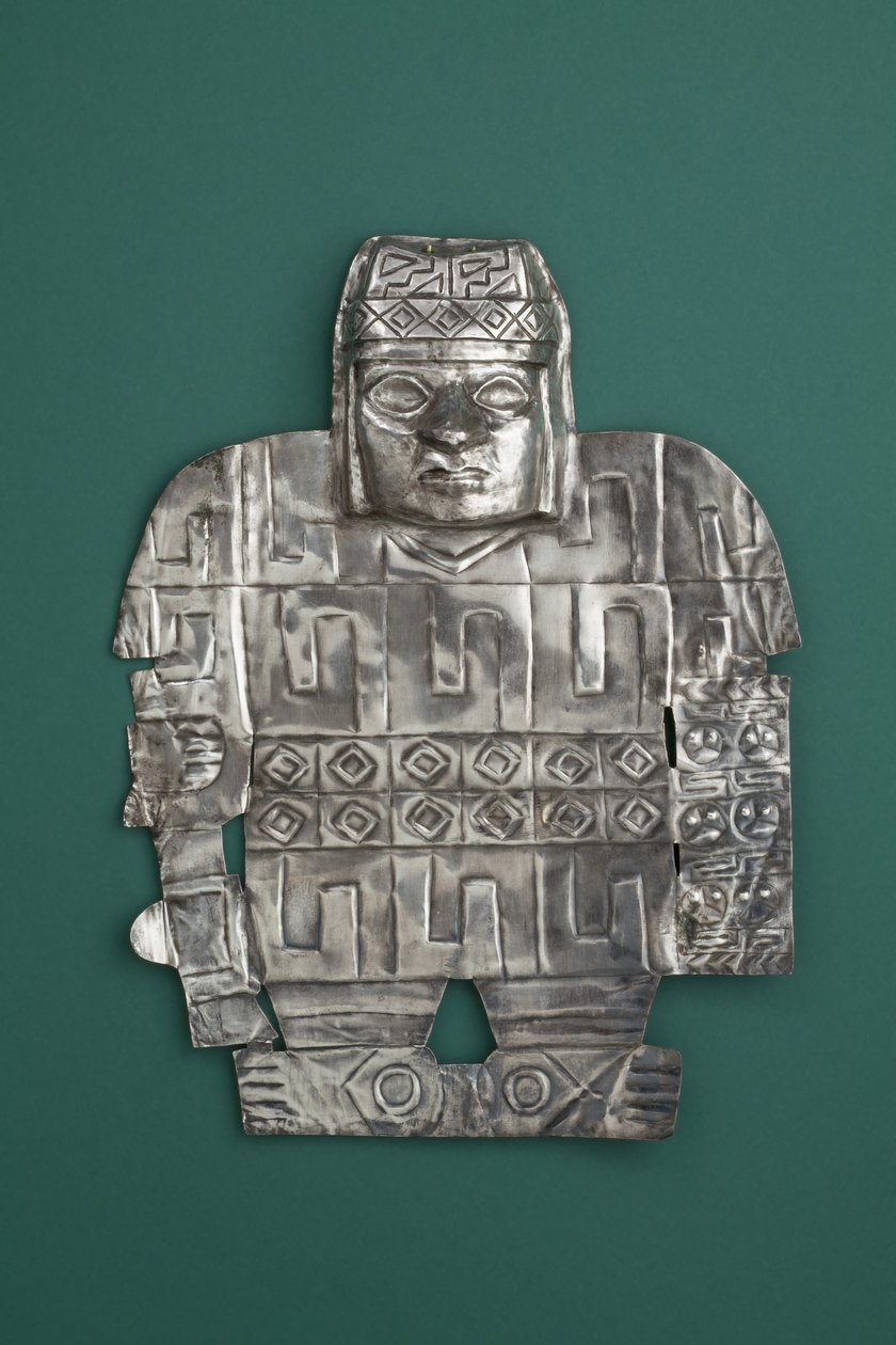 Warrior, 650-900 AD (hamret, skåret og jaget sølv) af Culture Wari