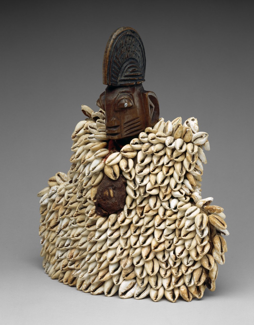Tvillingfigur (ere ibeji) med beklædningsgenstand af Yoruba Culture