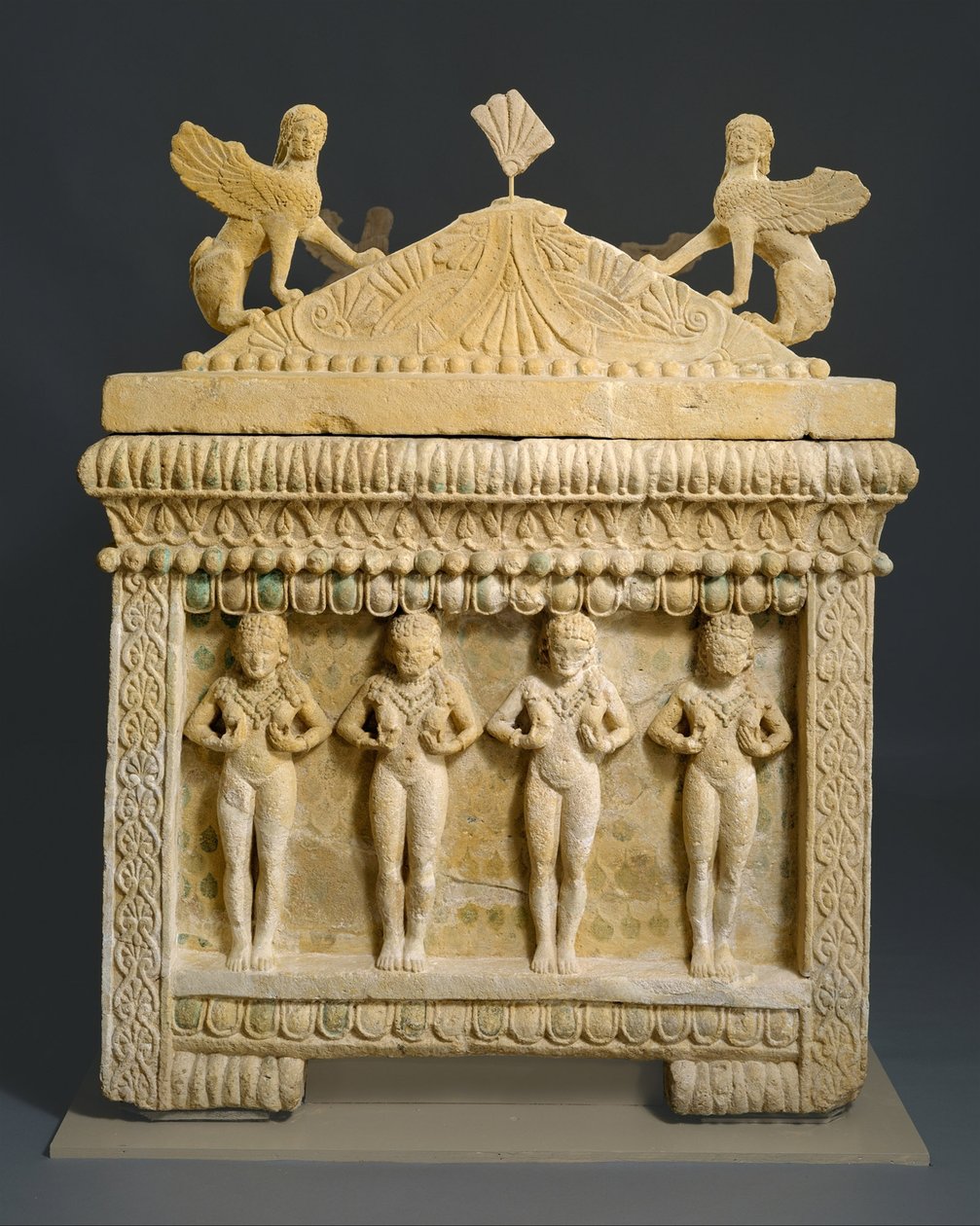 Kalkstenssarkofag: Amathus-sarkofagen, ca. 460 f.Kr. (hård kalksten) af Cypriot