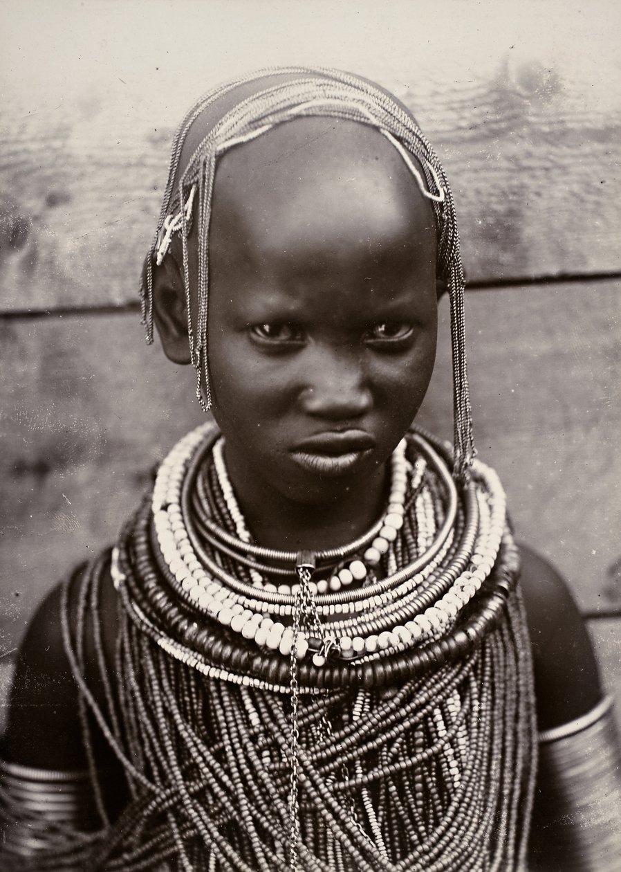 Høvdingens datter, Mombasa, Uganda (gelatinsølvtryk) af D. V. F. Figueira