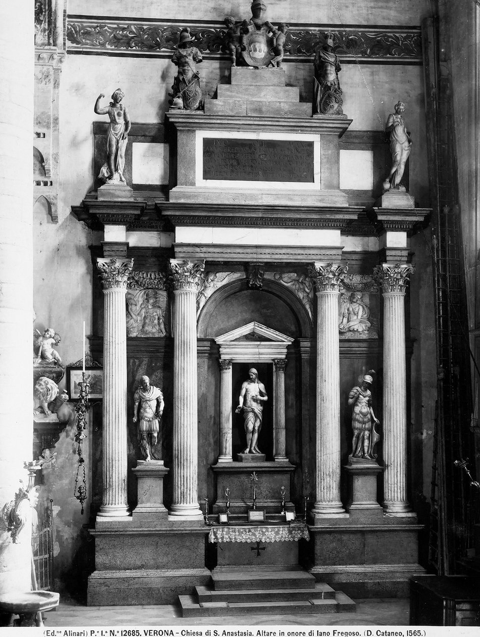 Arkitektonisk alter til ære for Iano Fregoso, ca. 1565 (marmor) af Danese Cattaneo