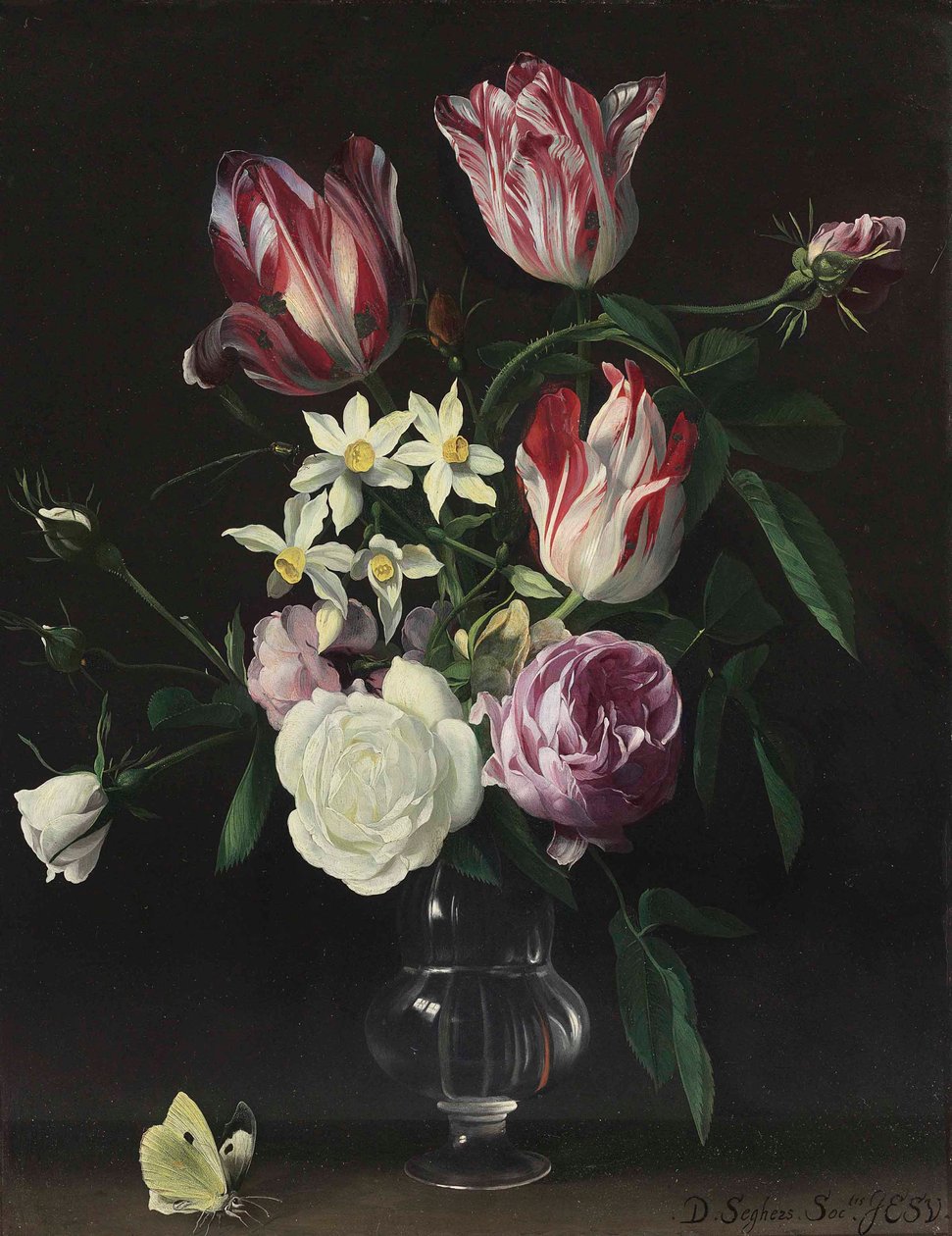 Roser, tulipaner og narcisser i en glasvase, med en sommerfugl, på en afsats af Daniel Seghers