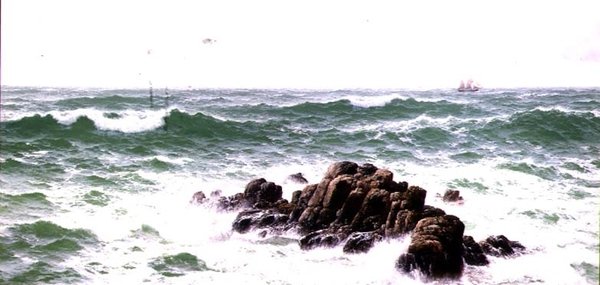 Peel Rock, Lands End, Cornwall af David James