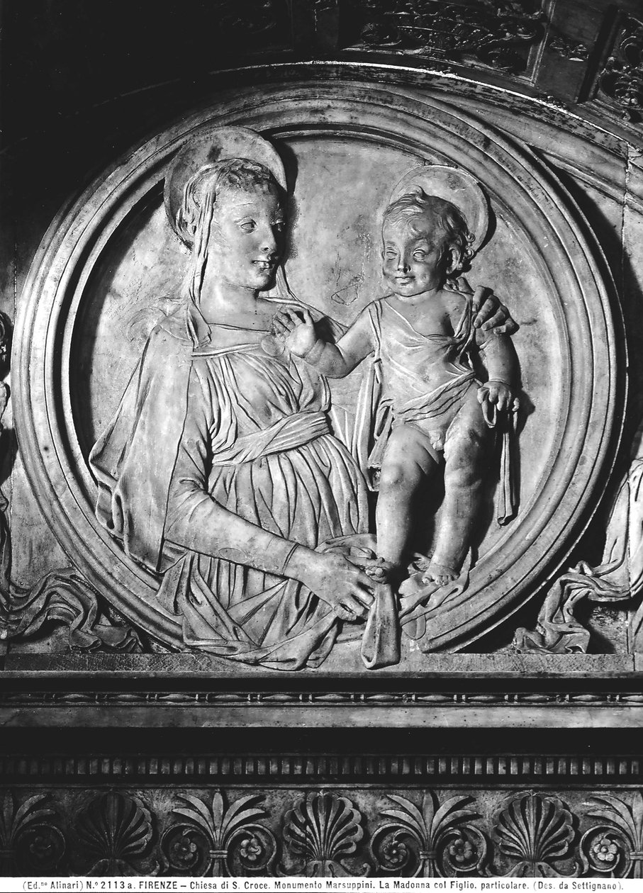 Madonna og barn af monumentet til Carlo Marsuppini (marmor) af Desiderio da Settignano