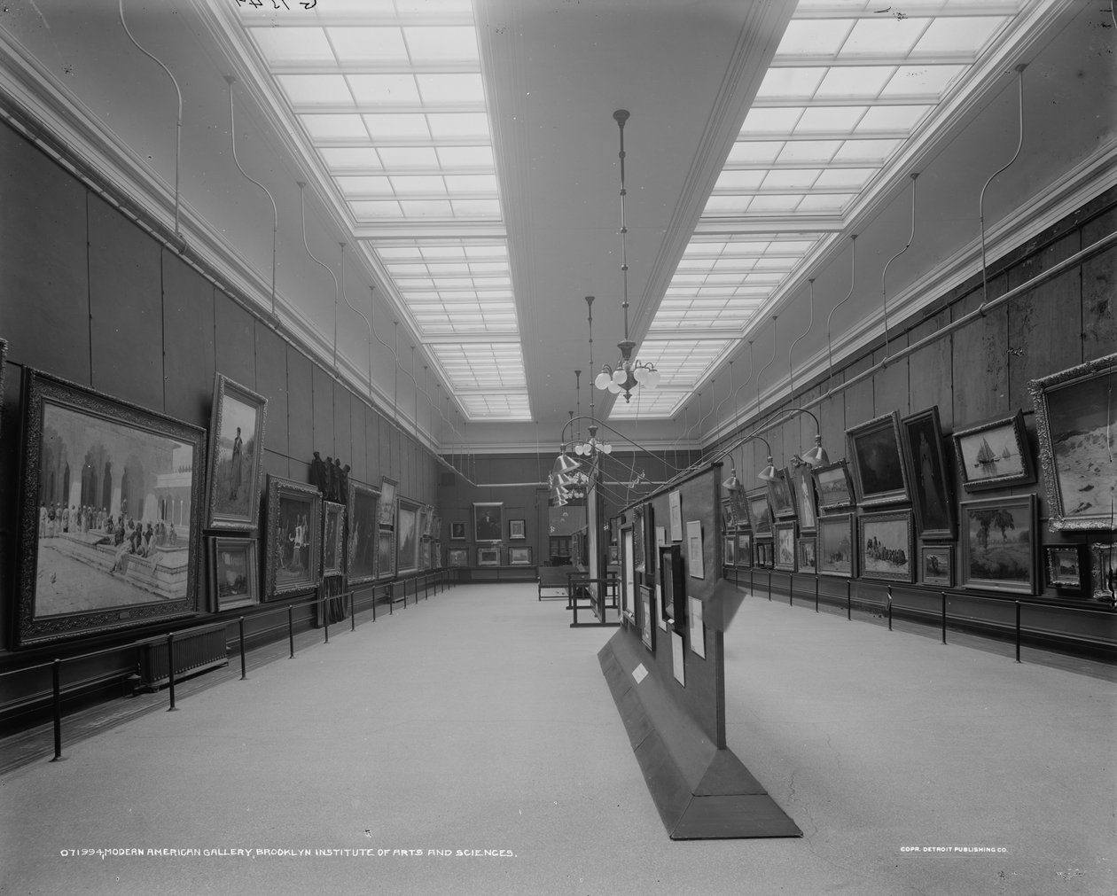 Modern American Gallery, Brooklyn Institute of Arts and Sciences, ca. 1905-15 af Detroit Publishing Co.