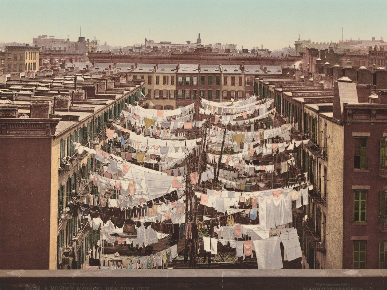 A Monday Washing, New York City, udgivet 1900. af Detroit Photographic Company