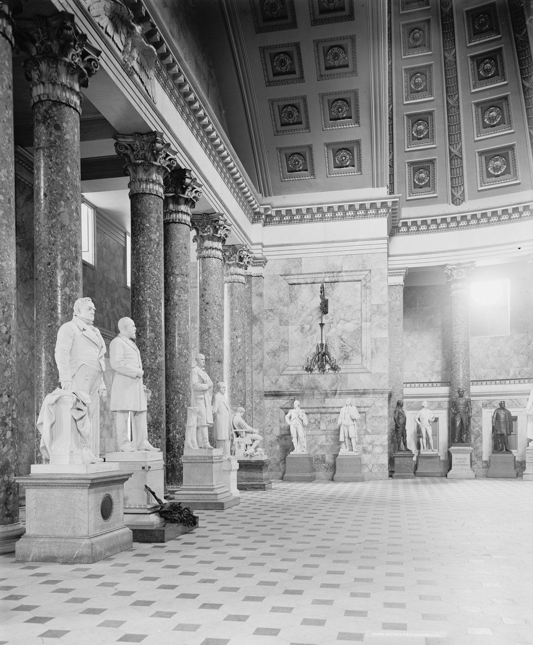 Et hjørne i Statuary Hall, Capitol i Washington, D.C., ca. 1904 af Detroit Publishing Co.