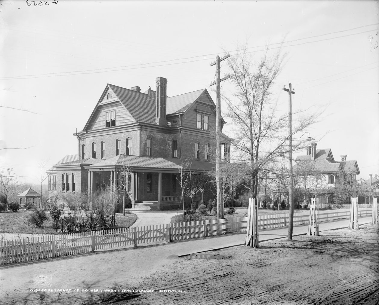 Bopæl for Booker T. Washington, Tuskegee Institute, ca. 1906 (s/h-foto) af Detroit Publishing Co.