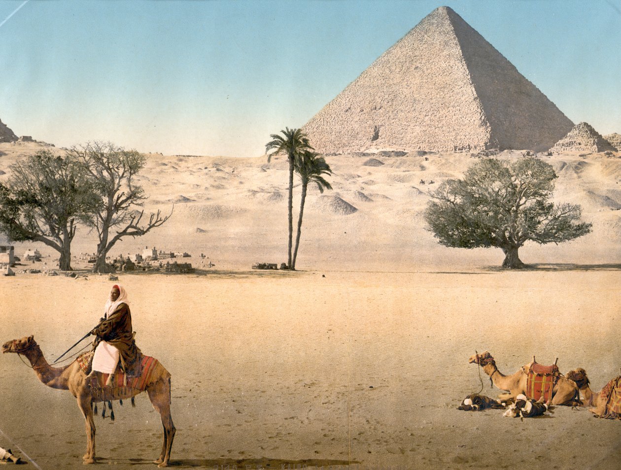 Hvilende beduiner nær den store pyramide i Giza, ca. 1895 af Detroit Publishing Co.