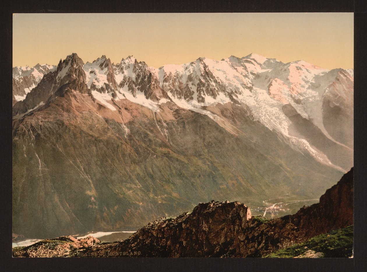 Chamonix-dalen fra Aiguille du Floria, Chamonix-dalen, Frankrig, ca. 1890-1900 (fotokromtryk) af Detroit Publishing Co.