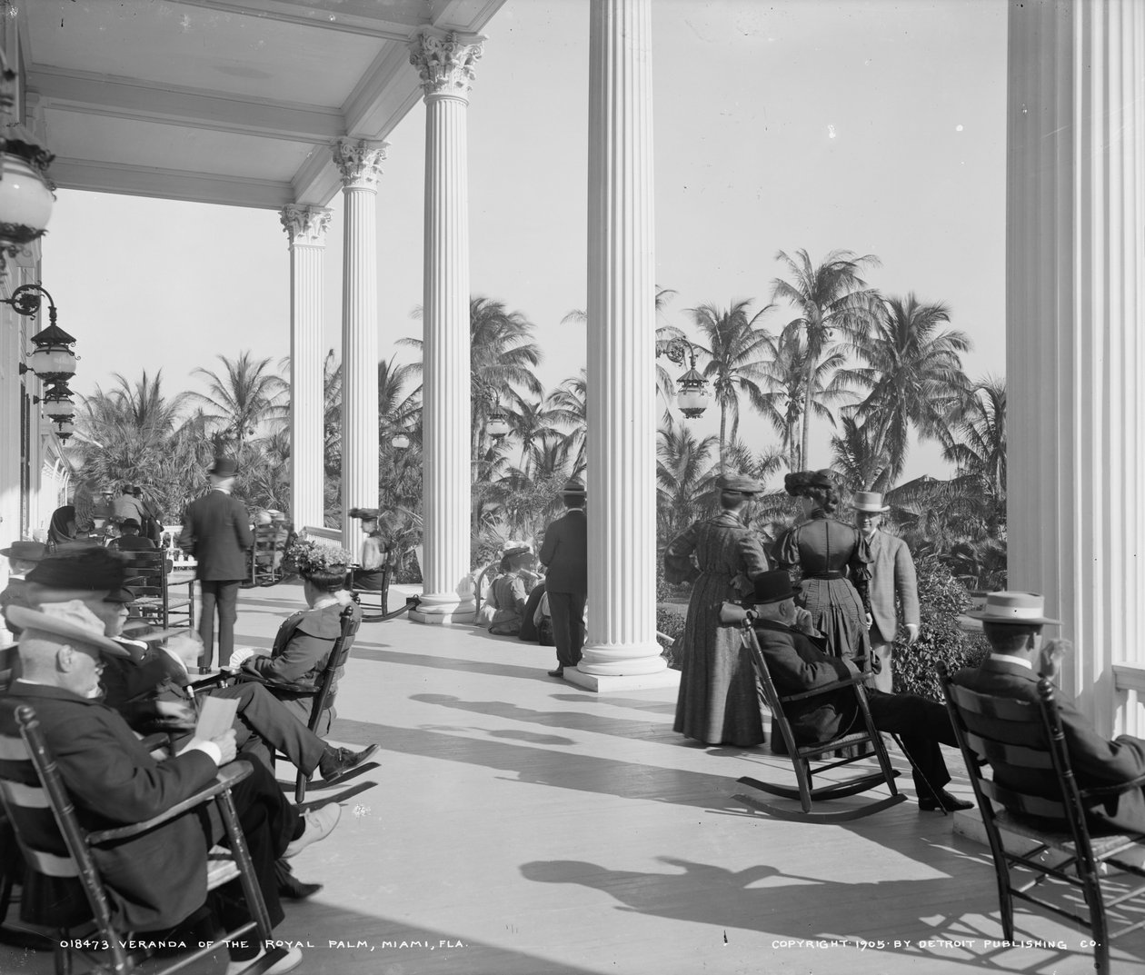 Veranda på Hotel Royal Palm, Miami, Florida, ca. 1905 af Detroit Publishing Co.
