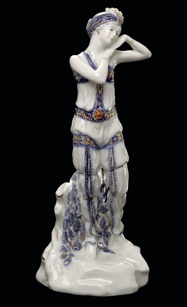 Tamara Karsavina (1885-1978) som Zobeide i Ballet Scheherazade af N. Rimsky-Korsakov - Dmitry Iosifovich Ivanov (1880-1938). Porcelæn, overglasur dekoration af Dmitry Iosifovich Ivanov