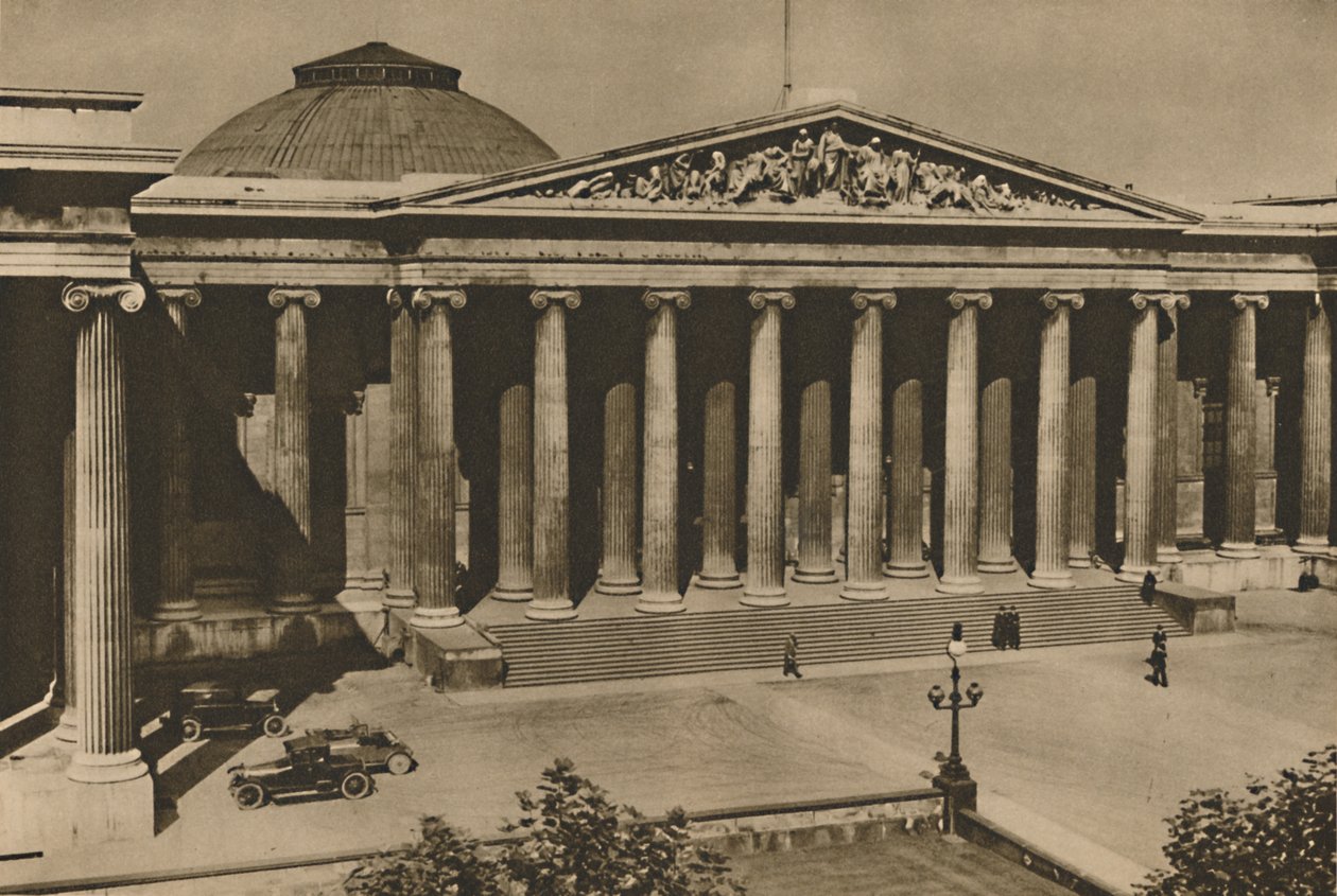 Søjlefronten af British Museum på stedet for Old Montague House, c1935. af Donald McLeish
