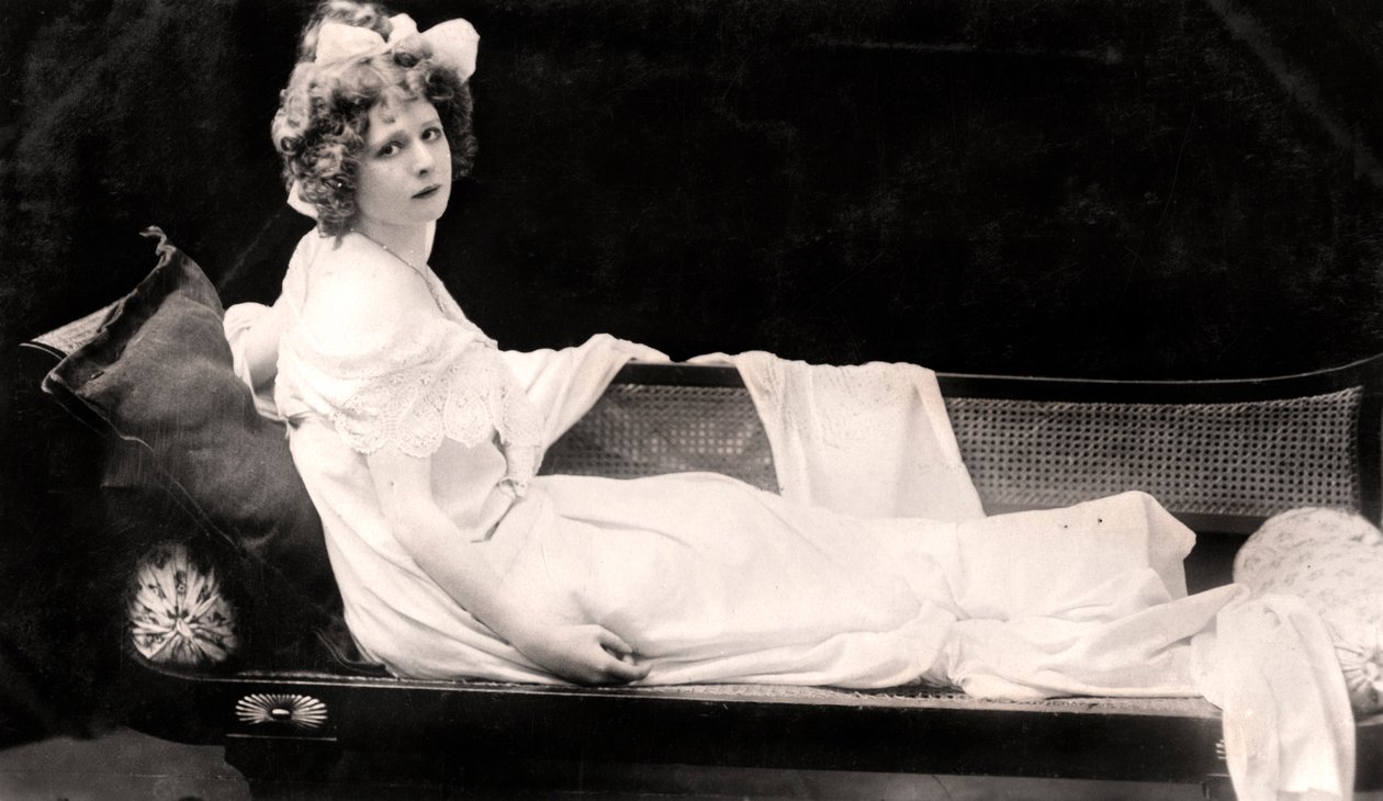 Mabel Love 1874-1953, engelsk skuespillerinde og danser, tidligt i det 20. århundrede. af Dover Street Studios