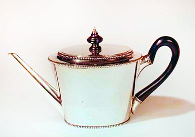 Tepotte, fremstillet af Svalte Striebeck, Amsterdam, 1792 (sølv) af Dutch School