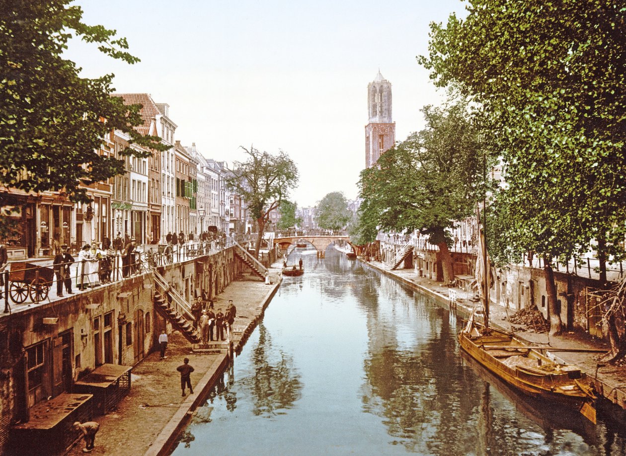 Udsigt ned ad Oudegracht i Utrecht, 1890-1900 af Dutch Photographer