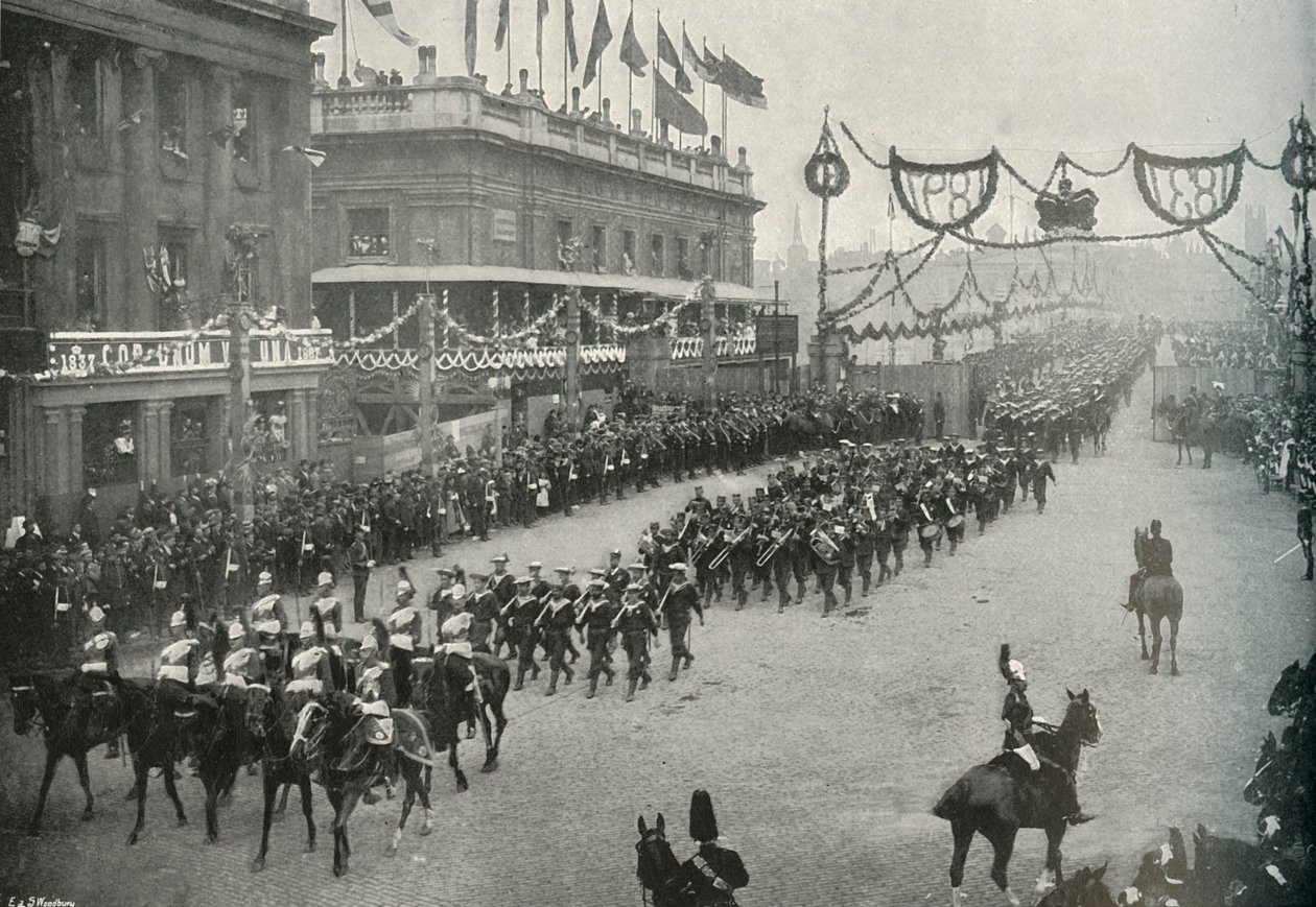 Naval Contingent krydser London Bridge til Southwark, London, 1897. af E. and S. Woodbury