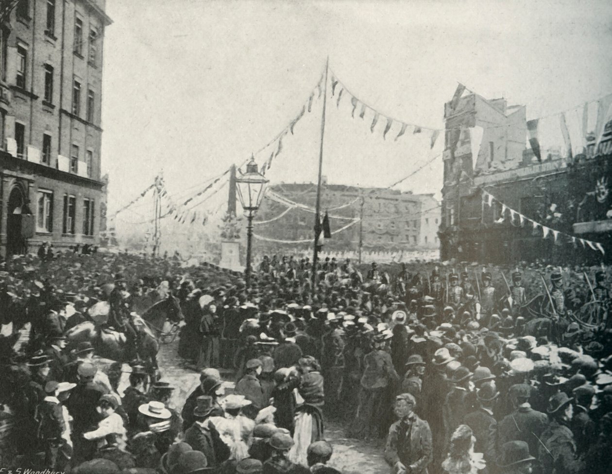 The Royal Procession: The Royal Horse Artillery Passing St. Georges Circus, Borough, 1897 af E. and S. Woodbury