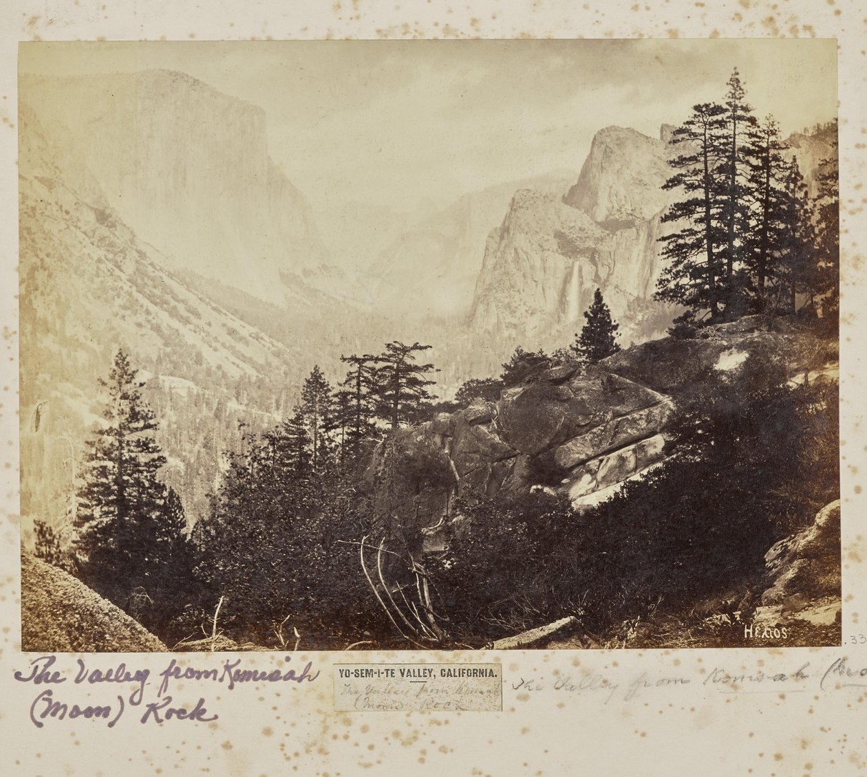 Yo-Sem-i-te Valley, Californien. Dalen fra Komah (måne)-klippen af Eadweard J. Muybridge