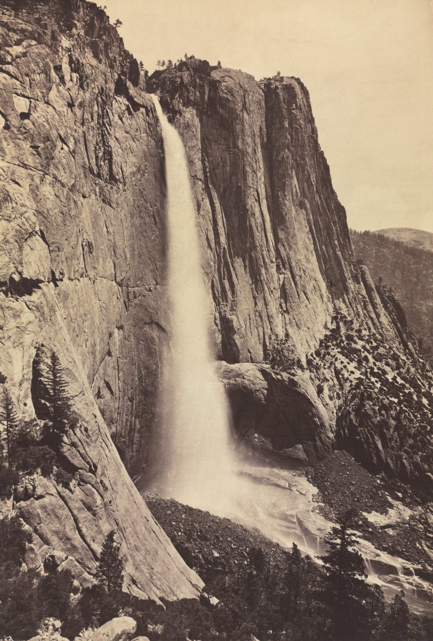 Yosemite Falls, 1868. af Eadweard Muybridge