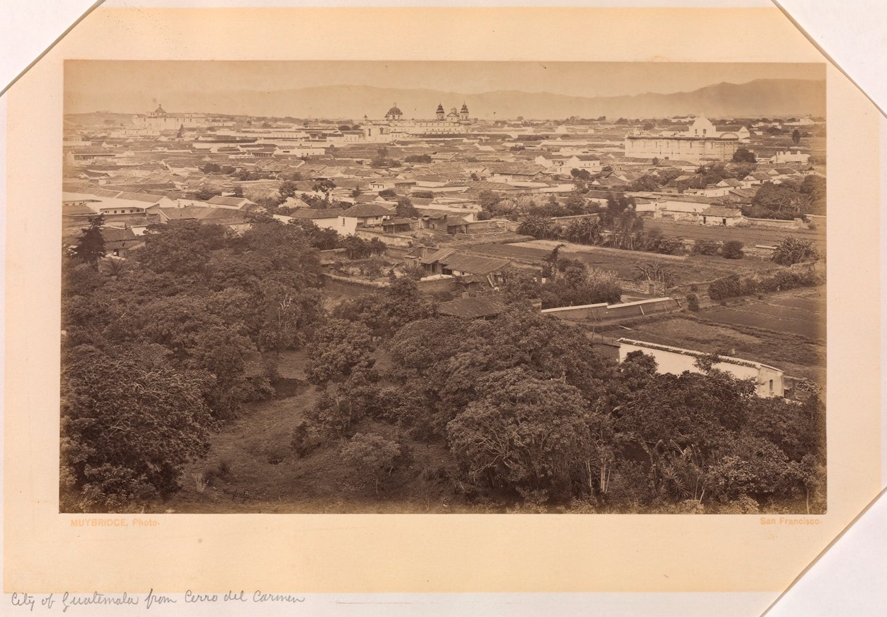 Guatemala City set fra Cerro del Carmen, Guatemala af Eadweard Muybridge