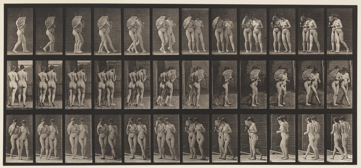 Plade 54. Gående, to modeller/en flirter en ventilator, arm i arm af Eadweard Muybridge