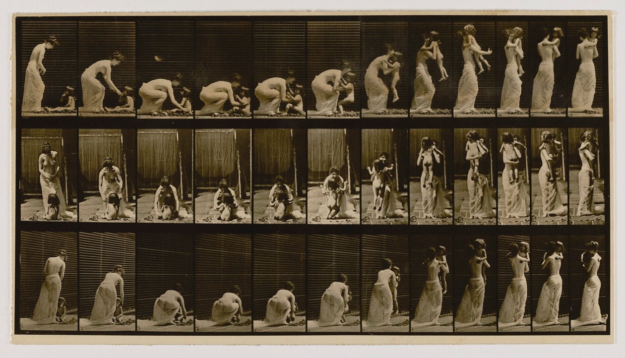 Kvinde løfter og bærer barn, fra bogen Animal Locomotion af Eadweard Muybridge